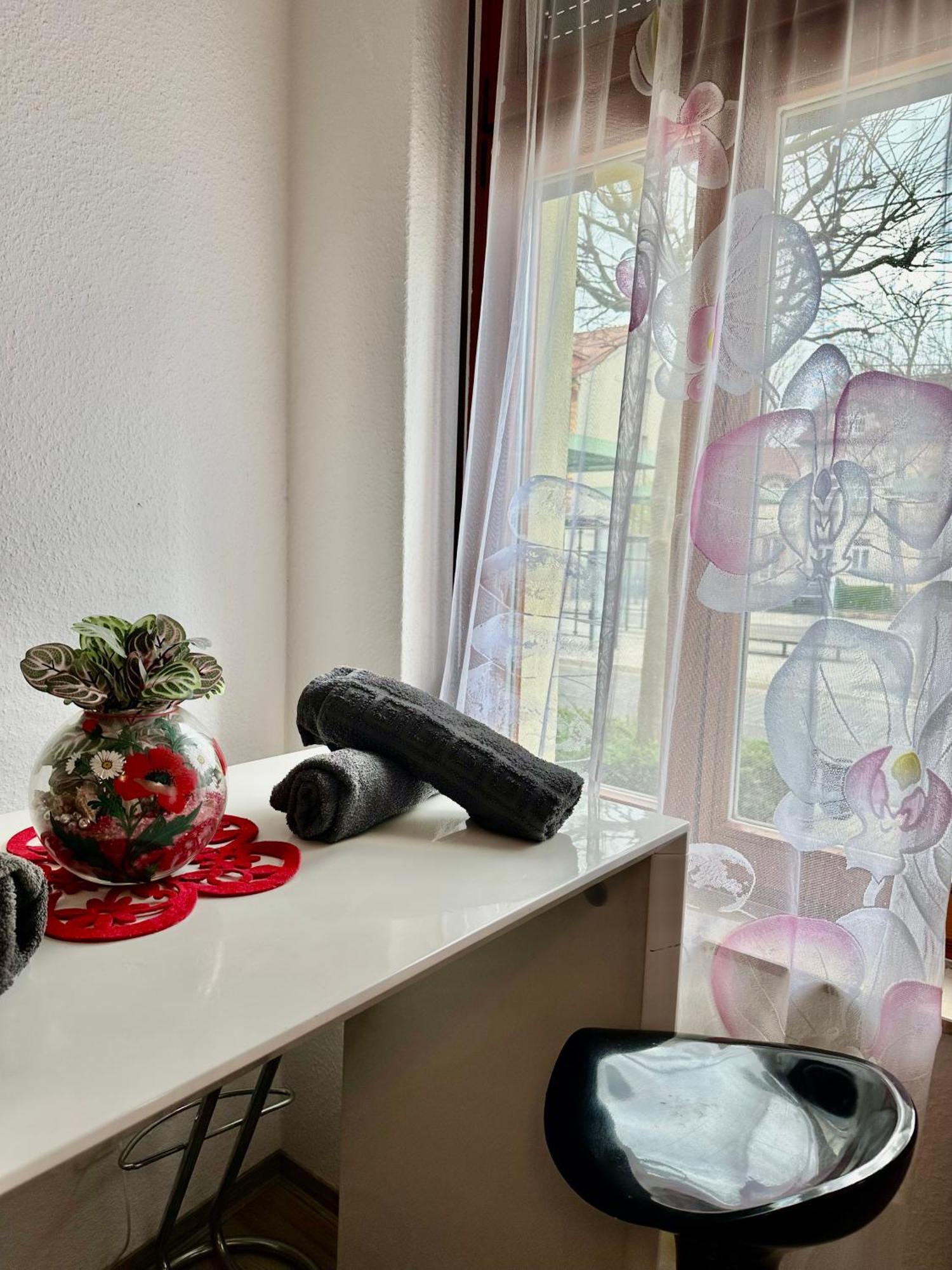 Ferienzimmer Healing * Weißenfels