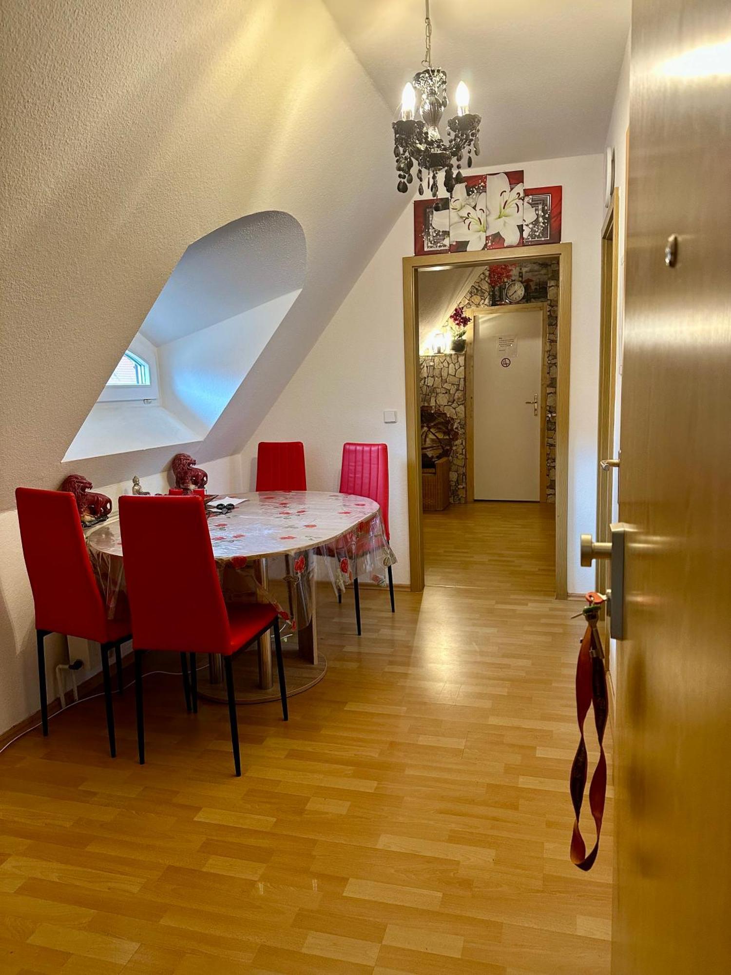 Ferienzimmer Healing Und Montuerwohnung