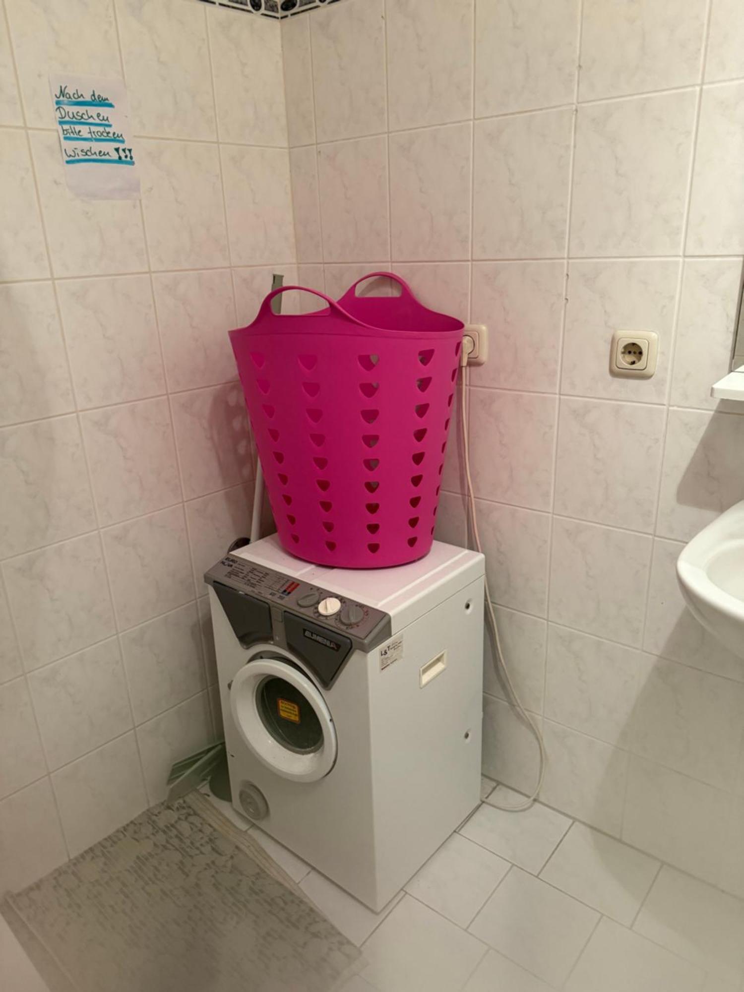 Ferienzimmer Healing Und Montuerwohnung
