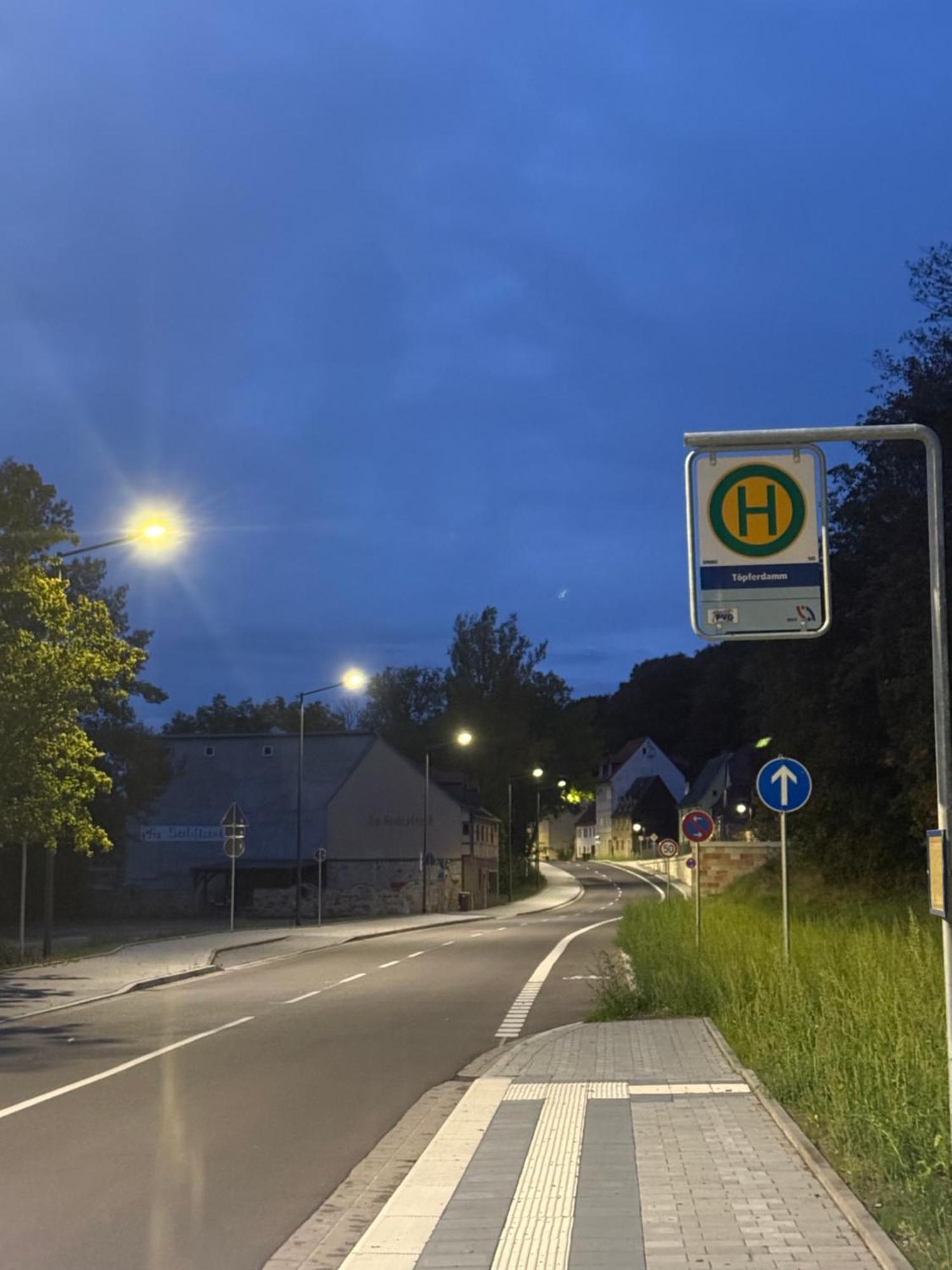 Ferienzimmer Healing Und Montuerwohnung Weißenfels
