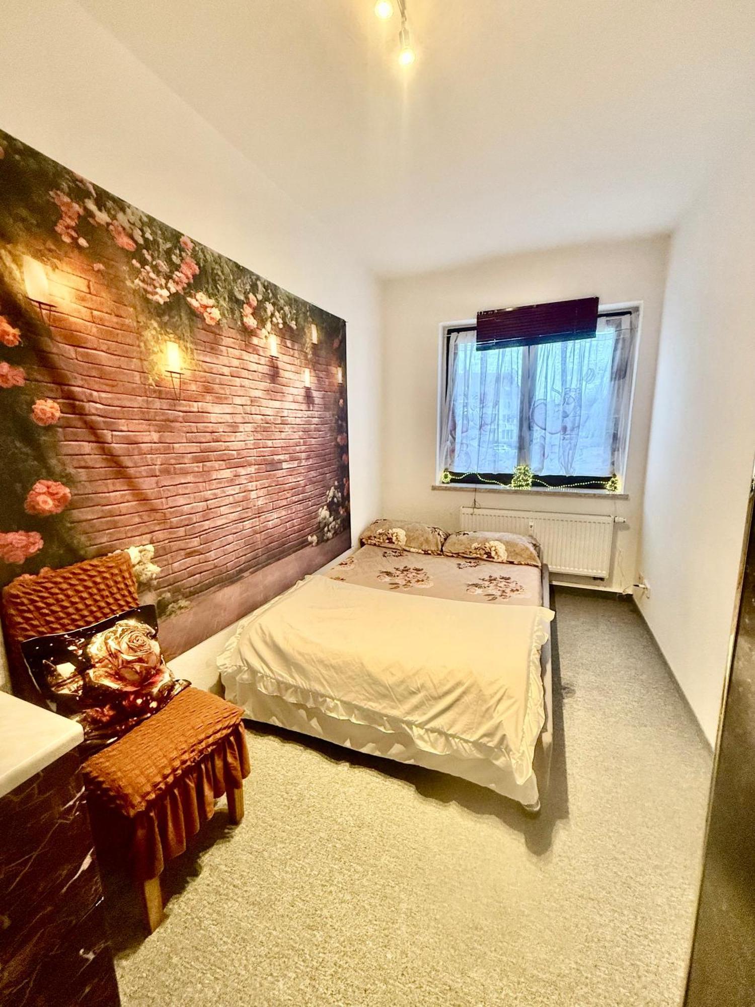 Ferienzimmer Healing Und Montuerwohnung * Weißenfels